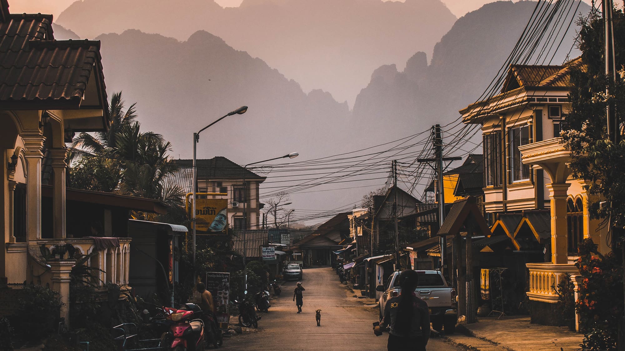 Laos RemiYuan Unsplash