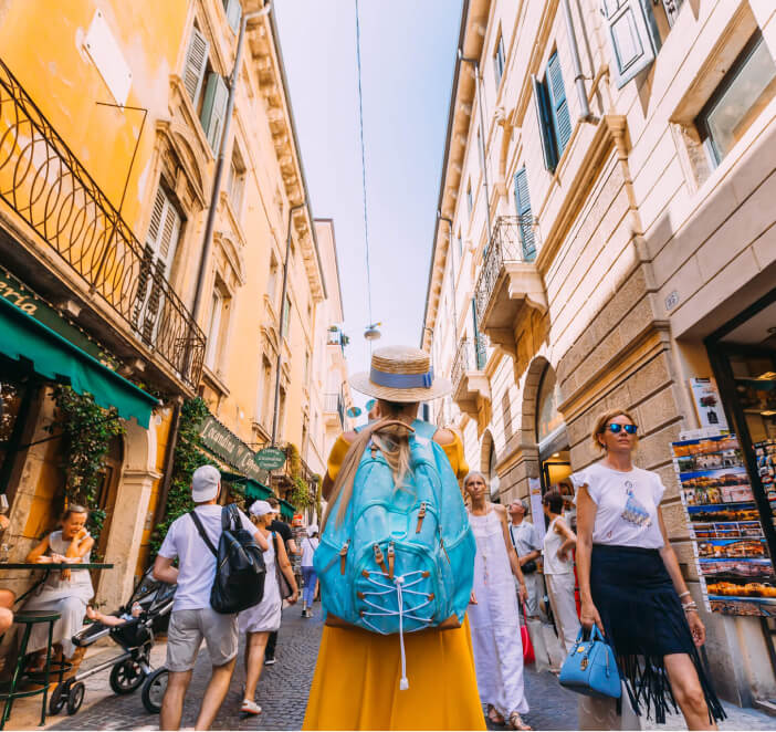 traditional college 02