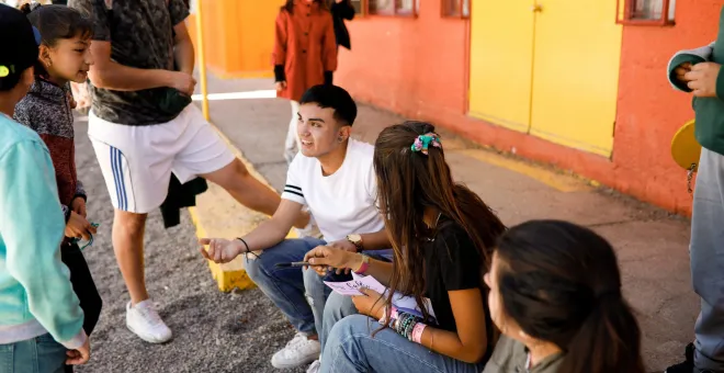 Alumni Trip Leading Image